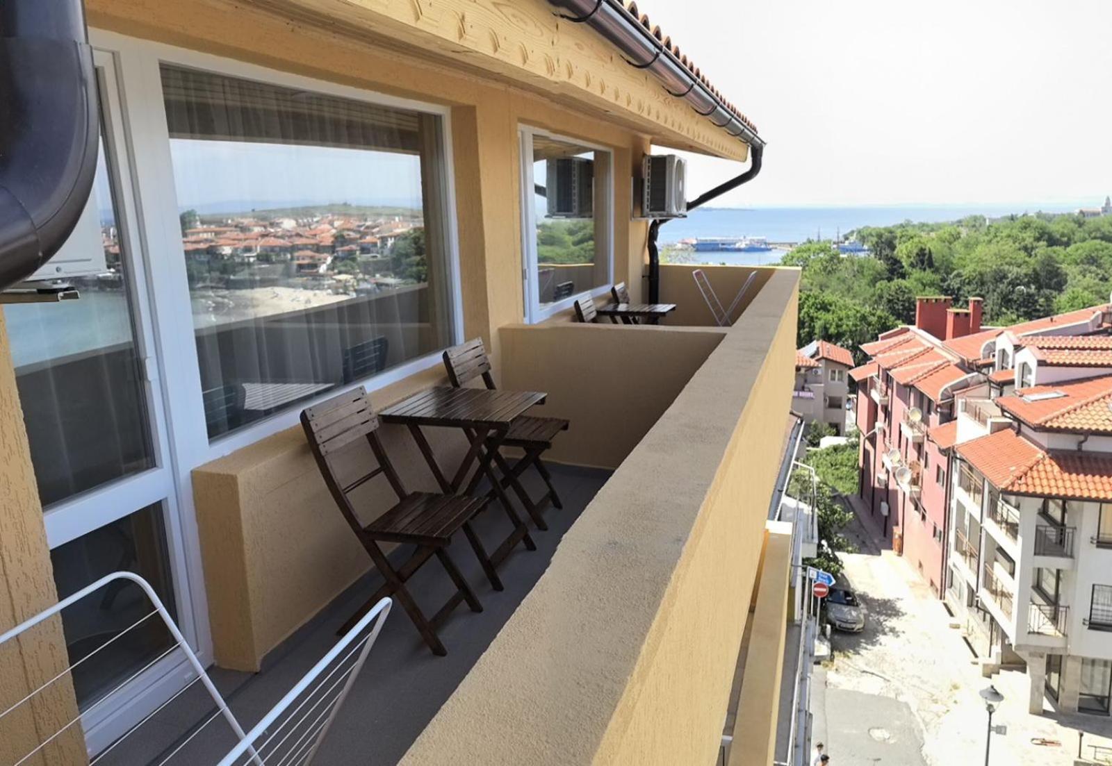 Family Hotel Alfa Vita Sozopol Bagian luar foto